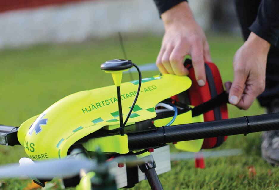 DRONE ON - The life-saving kit is carried by a drone to the patient.