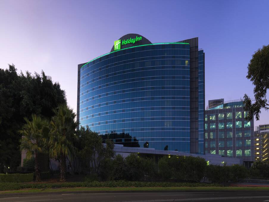 Take advantage of your Senior status and enjoy a break at the Holiday Inn Sydney Airport.