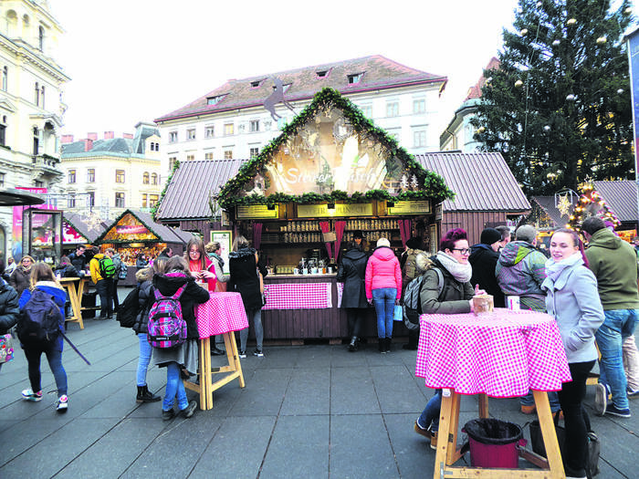 SHARING FESTIVE FEEL AROUND THE GLOBE  - The Christmas market at Graz.