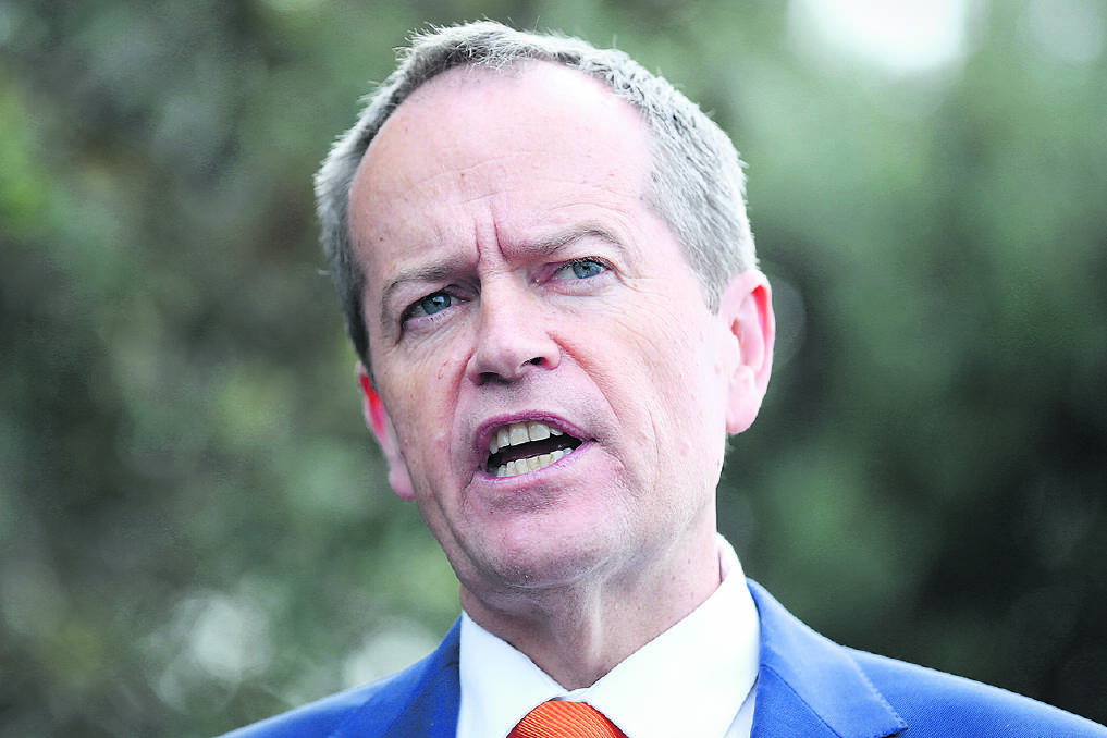 Opposition Leader Bill Shorten addresses the media during a doorstop interview on the campaign trail. Photo: Alex Ellinghausen