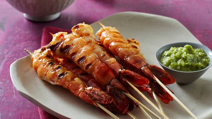 Churrasco prawns with aji sauce