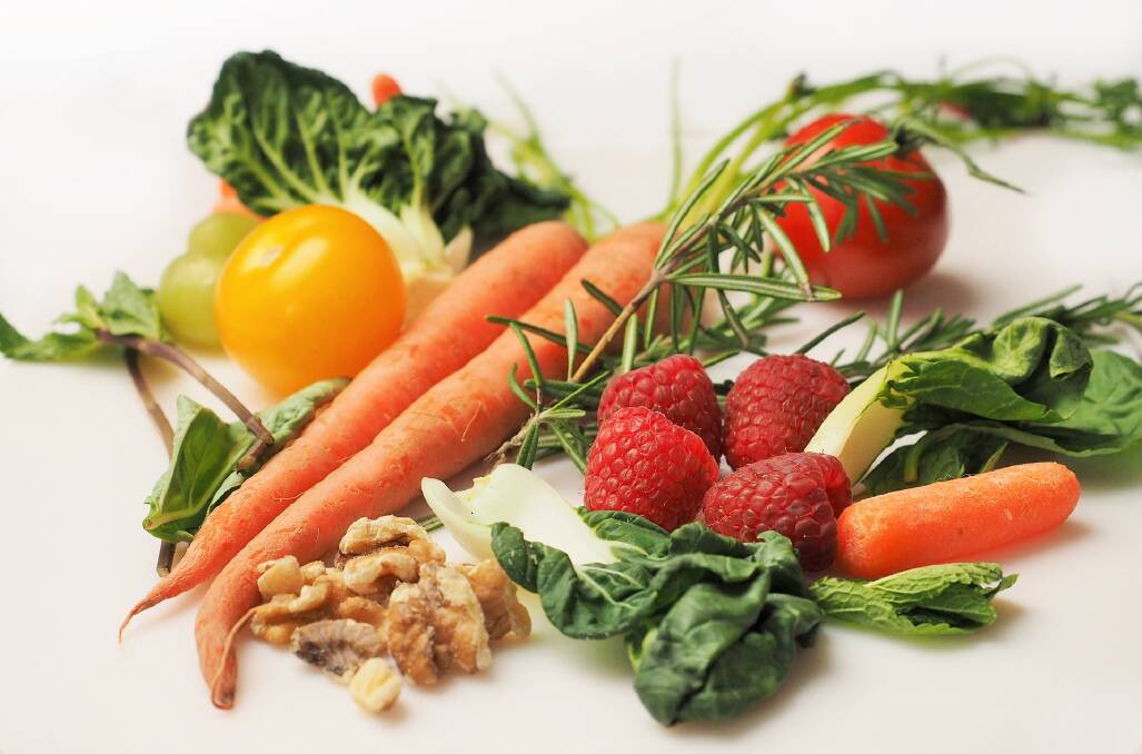 BONE HEALTH - Diets high in vegies, fruit, whole grains, fish and nuts have been shown to reduce inflammation.