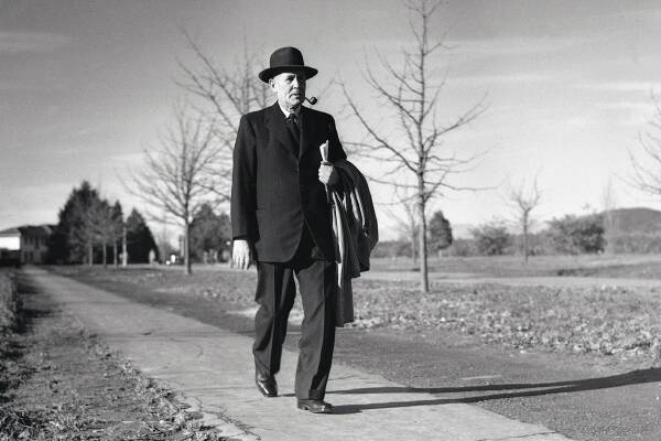 Ben Chifley on his morning walk to work. Photo courtesy Sydney Morning Herald.