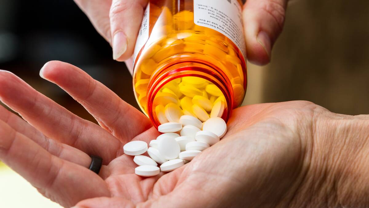 Nearly 150 Australians are hospitalised every day because of opioid pain medicines. Photo: Shutterstock