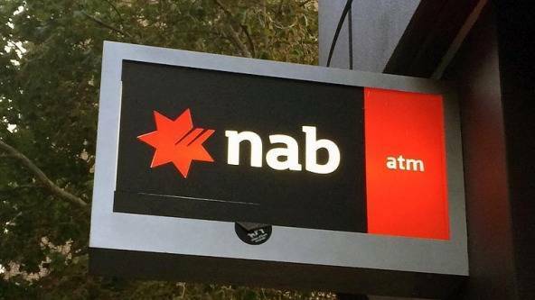 NAB apologises for widespread outages