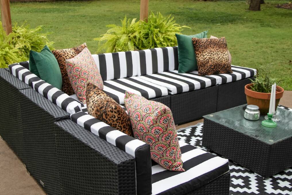 6 Signs it's time to replace your outdoor furniture