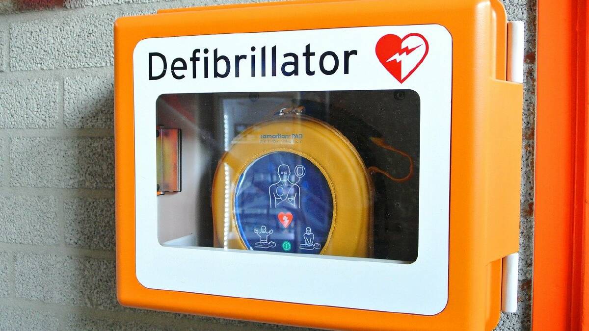 EVERY MINUTE COUNTS: Easy access to a defibrillator saves lives.
