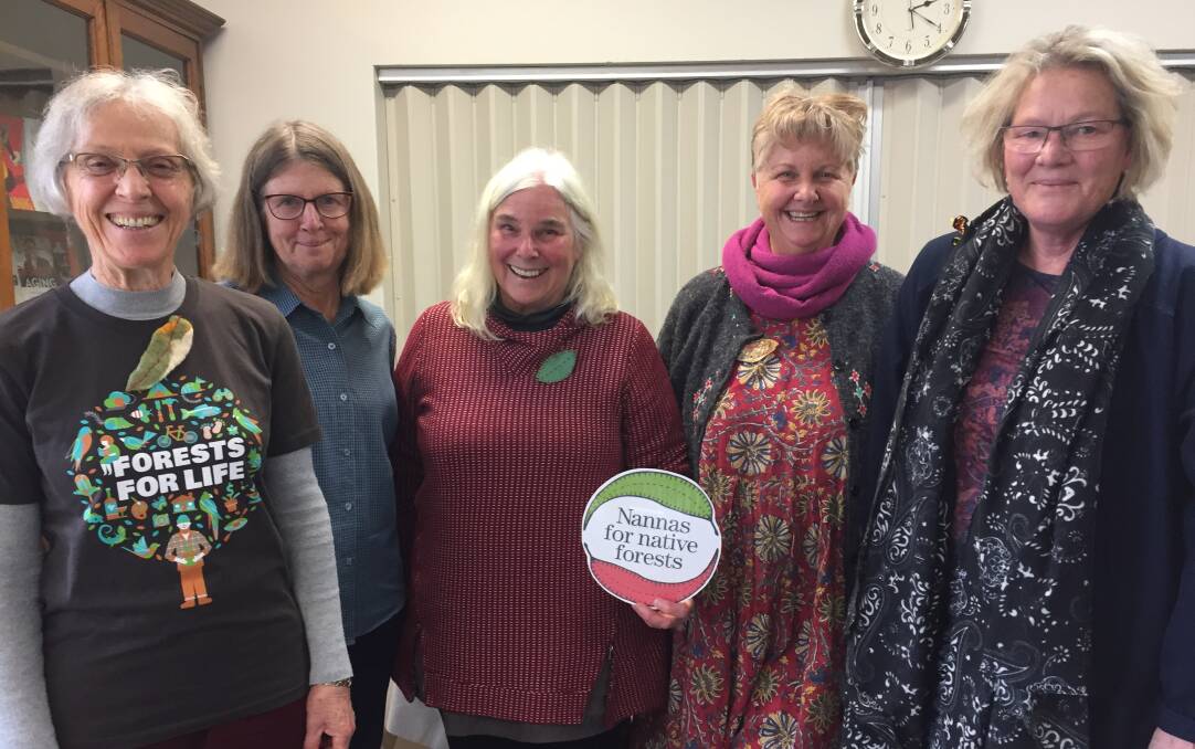 From left, Joan Sharpe, Mandy Edwards (Nedlands Nanna), Peta Goodwin, Pam Townshend and Janet Grandison at Connect Victoria Park.