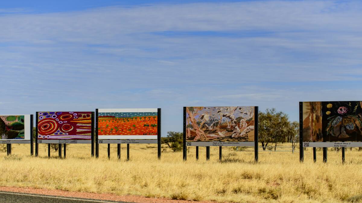 Aboriginal art works lining NT's Outback Way proving a hit | The Senior |  Senior
