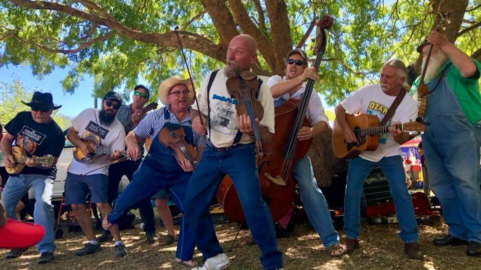 MOUNTAIN MEN: The Strzelecki Stringbusters are a 13-piece string band who play everything from bluegrass and western swing to country and the blues.