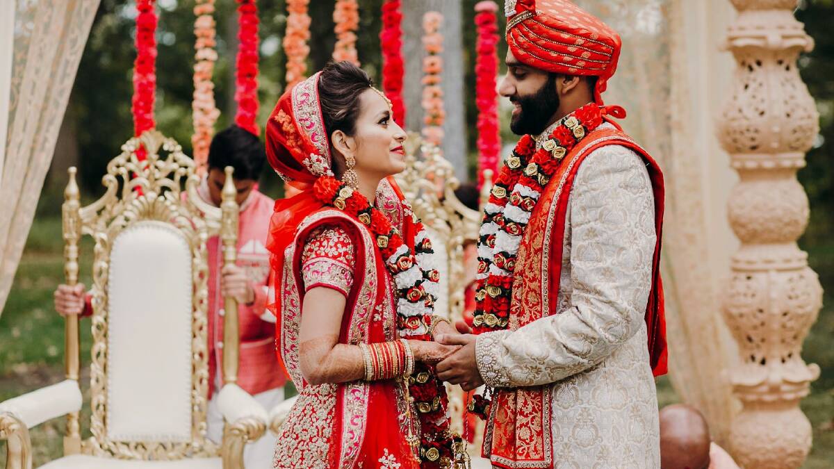 BE OUR GUEST: Head to India with Wendy Wu Tours and experience a traditional Indian Hindu wedding in Jaipur while you're there.