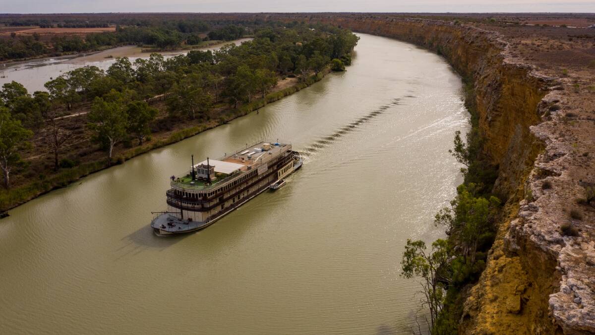 Have fun aboard and on shore when you join the Murray Princess on the third leg of a stunning SA holiday.