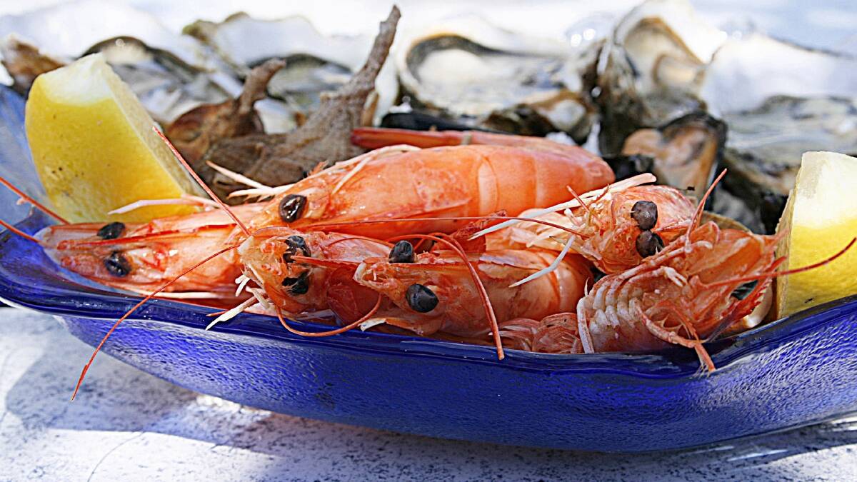 Six tips to safely enjoy Easter seafood