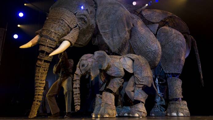 MAGICAL - Elephants are back in the circus ring thanks to puppeteers.