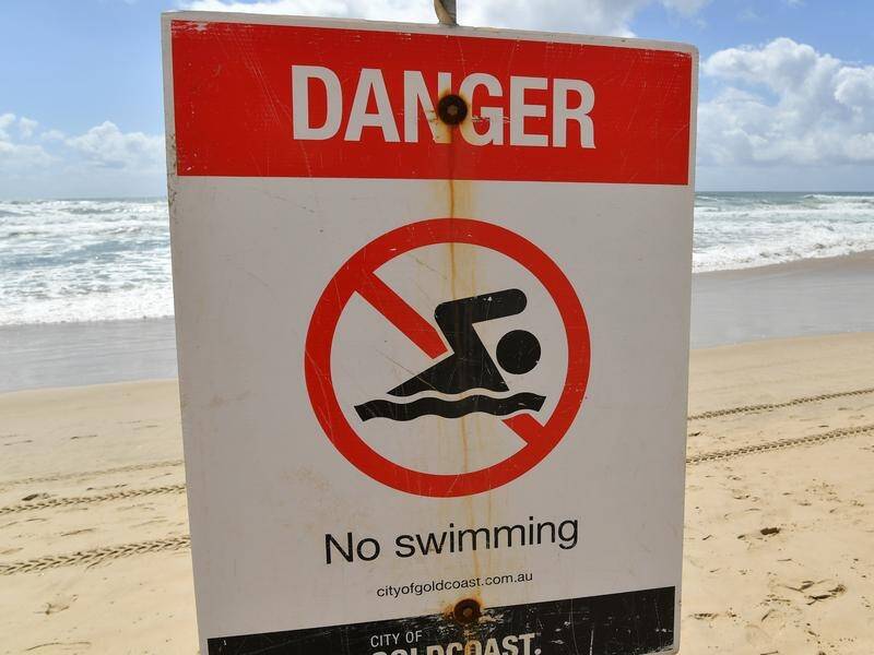 The latest drowning figures show older people are increasingly at risk at beaches and waterways. (Darren England/AAP PHOTOS)