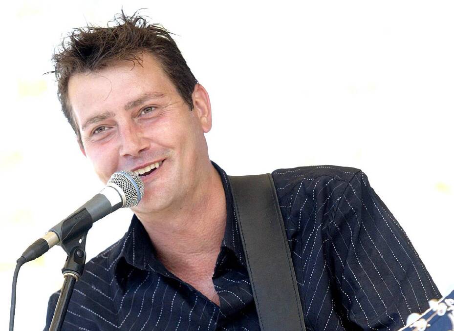 Adam Harvey wowed fans when he performed at the Central Coast Country Music Festival in 2006. Photo: Richard Gosling