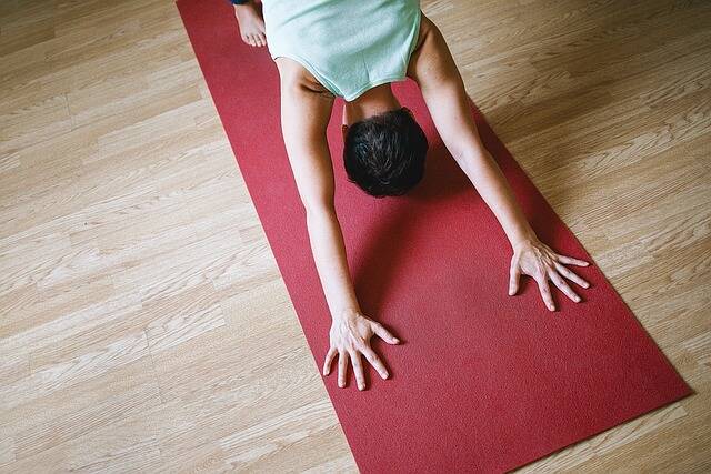 Yoga for back pain: it depends.