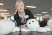 Fluffy robot Paro out to help in aged care