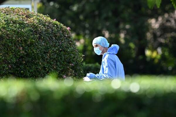 A man is dead and a woman has suffered serious head injuries at a home north of Brisbane. (Darren England/AAP PHOTOS)