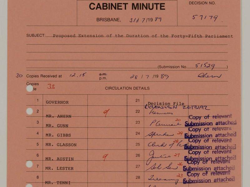 Cabinet papers show Mike Ahern suggested the government extend its parliamentary term.