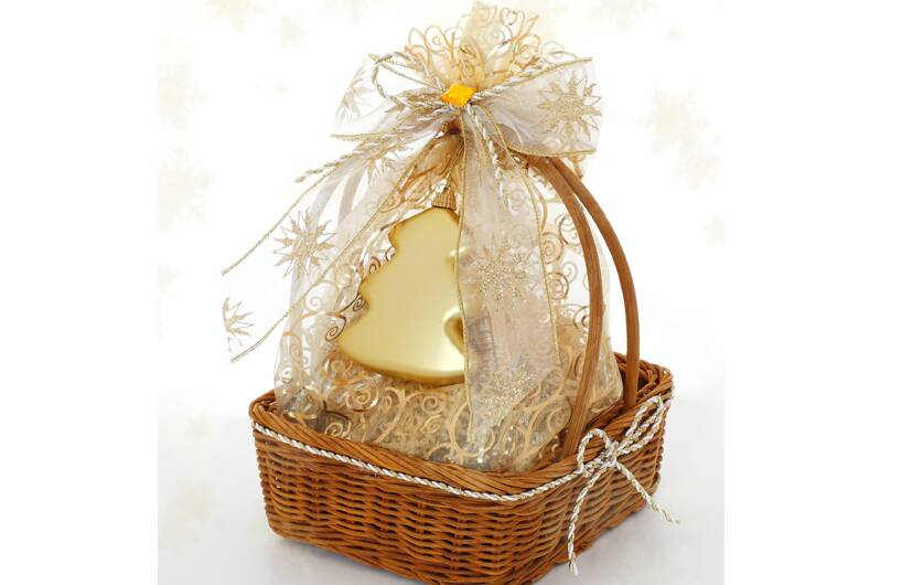 Making your own Christmas hamper is more cost effective.
