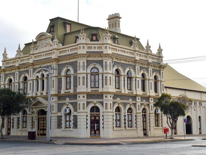Broken Hill Trades Hall features intricate stonework, cutting a stark figure in the outback town. (Mick Tsikas/AAP PHOTOS)