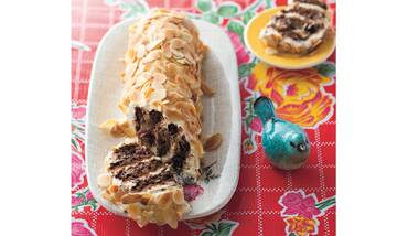 Try Poh's Chocolate Sherry Log for a tasty Christmas dessert. Photo: Alan Benson.
