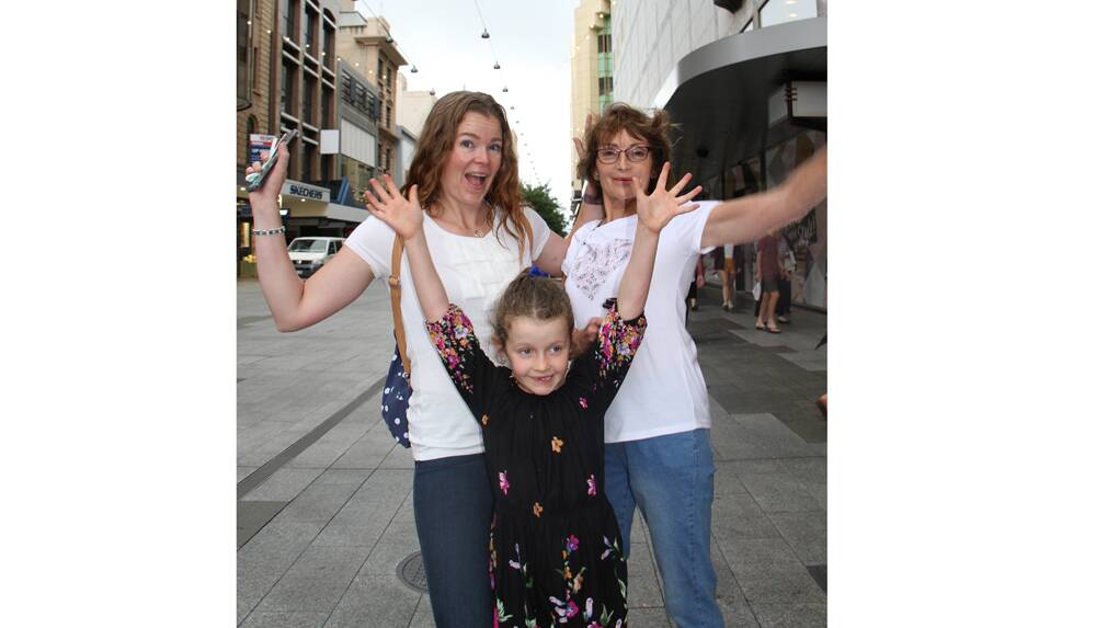 ALL IN THE FAMILY – Annette Worden (right) with her daughter Sarah Edwards and granddaughter Matilda get ready to try out the GooseChase: The Mall  Mini-Hunt ahead of the Fringe event.