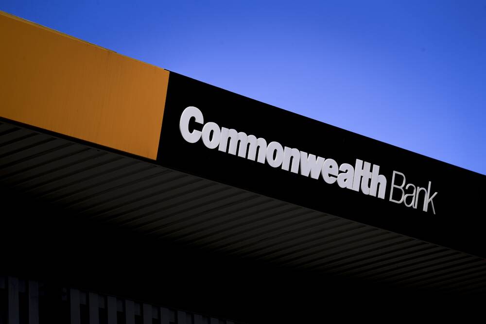 Some customers are struggling to use the Commonwealth Bank's new ATMs. Photo: Wayne Taylor.