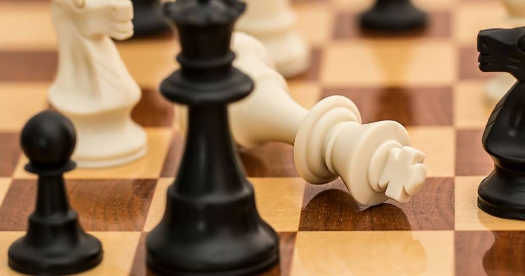 Do chess players live longer?