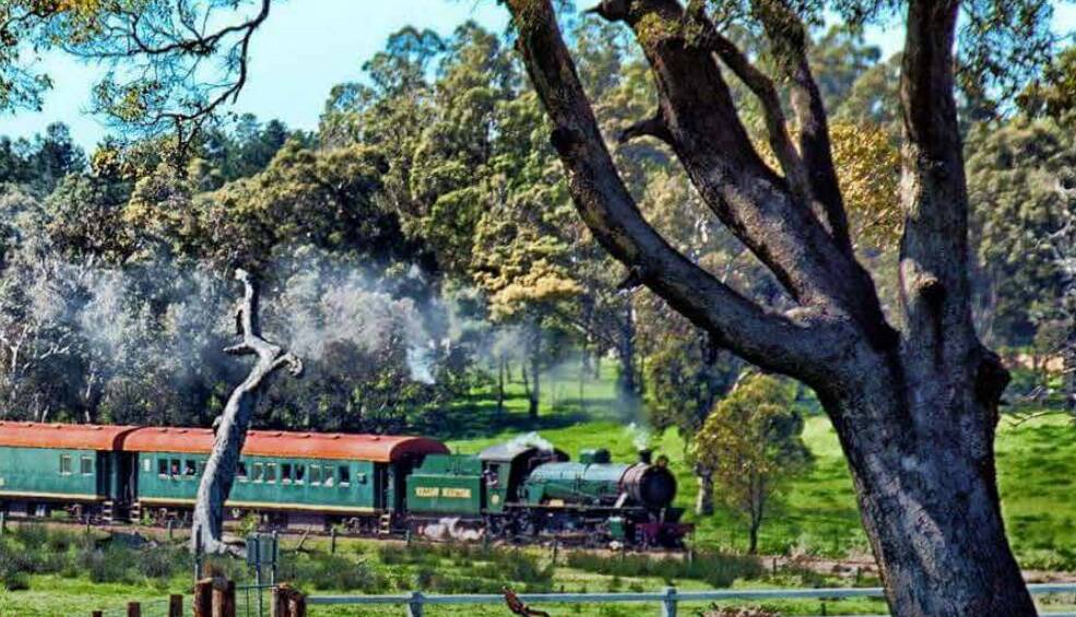See Western Australia on the comfort of your carriage.