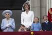 Queen leads Jubilee celebrations