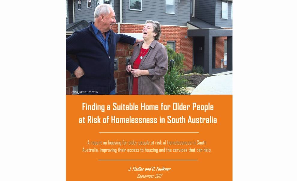 NEW REPORT –  Many elderly people are waiting for social housing.