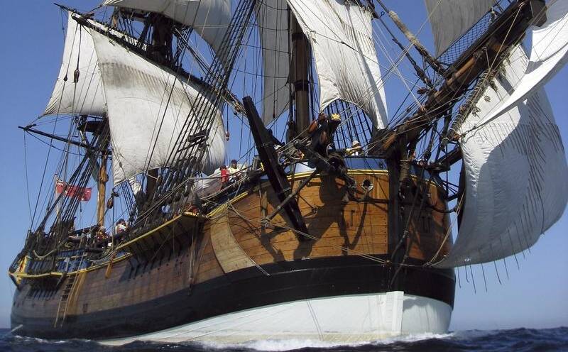 A shipwreck found at the bottom of a US harbour is looking increasingly likely to be the Endeavour.